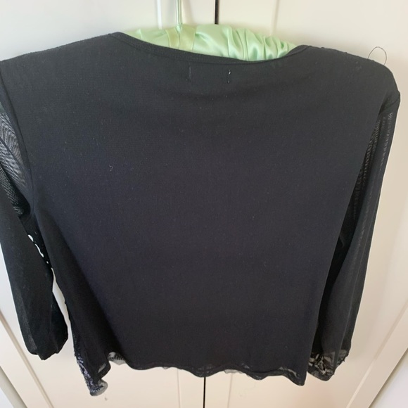 Black Ladies long sleeved top - Picture 5 of 5